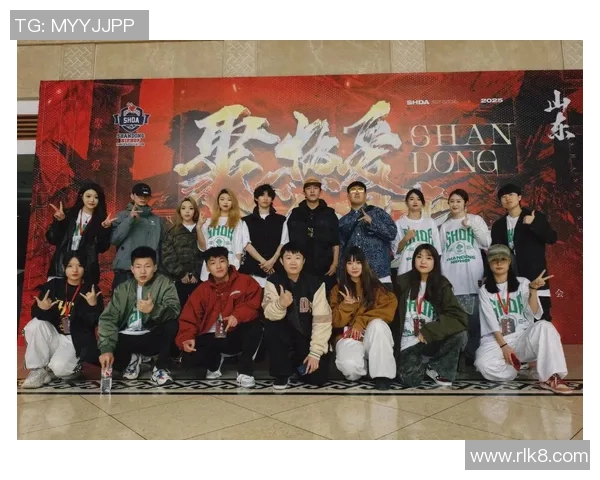 街舞逆袭:杭州街舞队的奋斗与成长全记录 街舞逆袭:杭州街舞队的奋斗与成长全记录