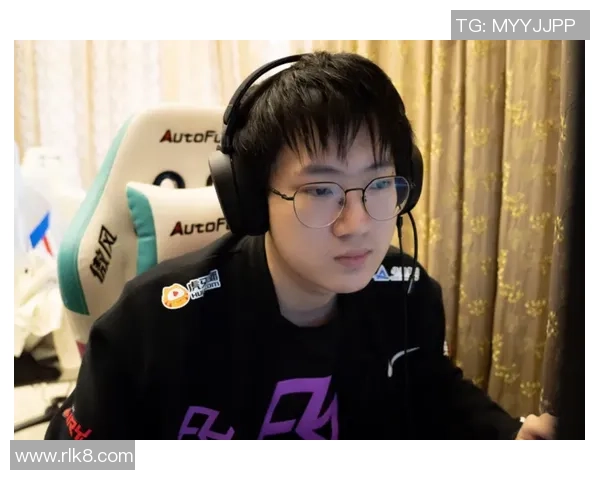 赛后分析：BLG与V5对决中的战术博弈与关键时刻解析